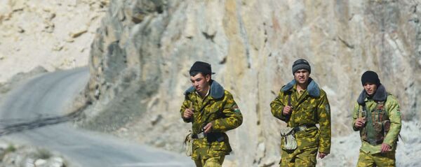 ارایه پیشنهادات جدید برای کاهش تنشها در سرحد افغانستان و تاجیکستان ارایه پیشنهادات جدید برای کاهش تنشها در سرحد افغانستان و تاجیکستان - اسپوتنیک افغانستان