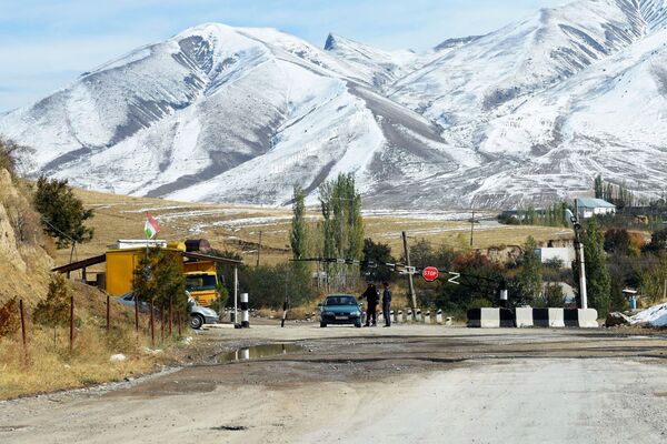 ایست کنترول نیروهای مرزی تاجیکستان - اسپوتنیک افغانستان  