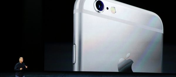 کمپنی Apple مودل های جدید iPhone و iPad به بازار عرضه کرد کمپنی Apple مودل های جدید iPhone و iPad به بازار عرضه کرد - اسپوتنیک افغانستان
