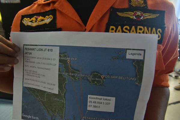 نقشه عملیات جستجو در محل سقوط هواپیمای اندونزیا در دریا. - اسپوتنیک افغانستان  