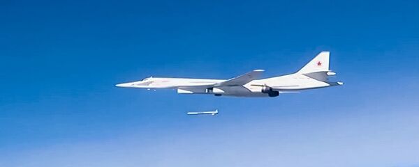 بمب افکنهای روسیه ناتو را نگران کردند بمب افکنهای روسیه ناتو را نگران کردند - اسپوتنیک افغانستان