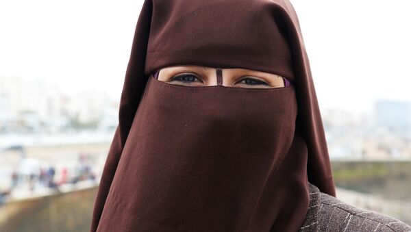 پوشیدن برقع در مصر خطرناک توصیف شد - اسپوتنیک افغانستان  