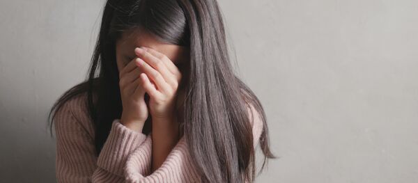 اذیت جنسی یک بانوی خارجی ازسوی ولسوال واخان   - اسپوتنیک افغانستان  