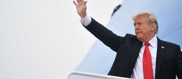 ترامپ در یک سفر اعلامناشده وارد افغانستان شد ترامپ در یک سفر اعلامناشده وارد افغانستان شد - اسپوتنیک افغانستان