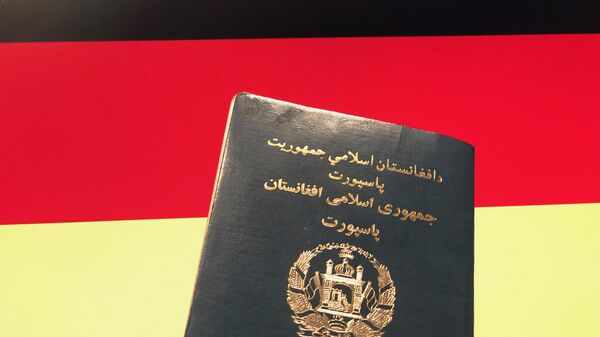 روند توزیع پاسپورت به گونۀ آنلاین آغاز شد - اسپوتنیک افغانستان  