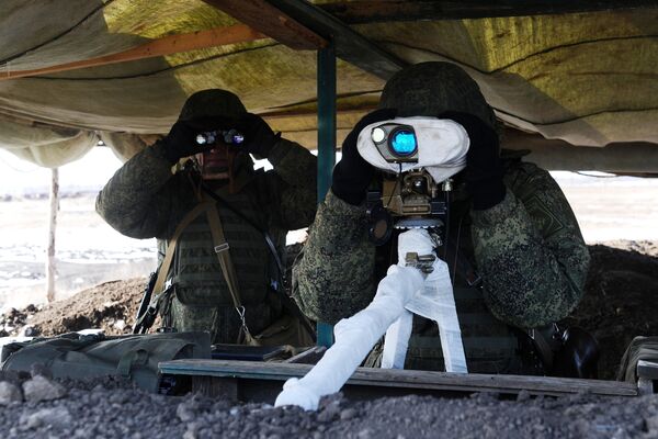 تمرینات تاکتیکی نظامی نیروهای روسیه در منطقه راستوف، روسیه - اسپوتنیک افغانستان  