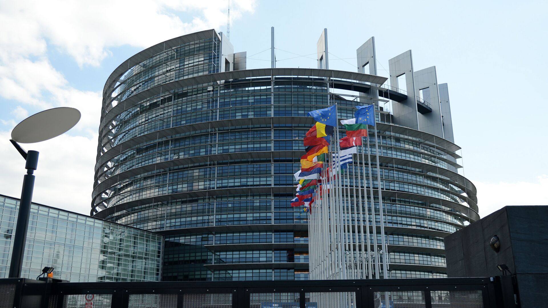 Здание Европейского парламента в Страсбурге - اسپوتنیک افغانستان  , 1920, 21.03.2022