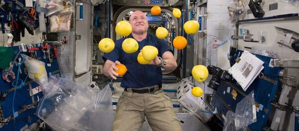 فضانورد اسکات کلی - ایستگاه بین المللی فضایی فضانورد اسکات کلی - ایستگاه بین المللی فضایی - اسپوتنیک افغانستان