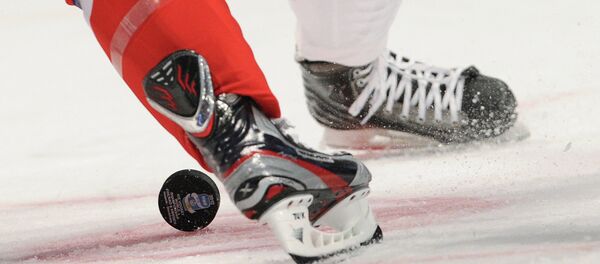 دختر امریکایی با رفتن به مسابقه هاکی، از مرگ نجات یافت+عکس - اسپوتنیک افغانستان  