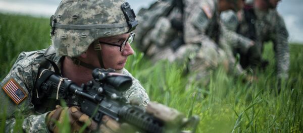 کاخ سفید به نظامیان امریکایی اجازهٔ شلیک بر مهاجرین را داد کاخ سفید به نظامیان امریکایی اجازهٔ شلیک بر مهاجرین را داد - اسپوتنیک افغانستان