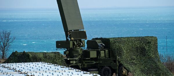 روسیه یک فرقه جدید  S-400 در کریمه مستقر می کند روسیه یک فرقه جدید  S-400 در کریمه مستقر می کند - اسپوتنیک افغانستان