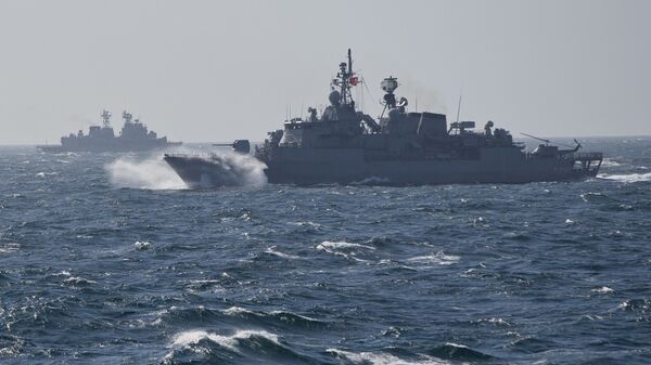 آغاز تمرینات مشترک کشتی های جنگی امریکا و اوکراین در دریای سیاه - اسپوتنیک افغانستان  