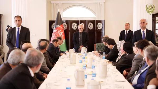 غنی: استادان و دانشجویان باید به منابع عایداتی مبدل شوند - اسپوتنیک افغانستان  