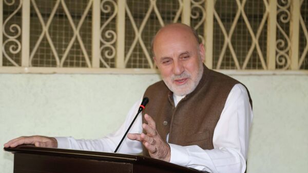 عمر داوودزی همراه با یک هیئت به پاکستان می‌‌رود - اسپوتنیک افغانستان  