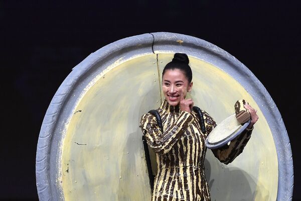 نماینده میانمار در نمایش لباس های ملی در کنکور زیبایی ملکه شایسته جهان - 2018 - اسپوتنیک افغانستان  
