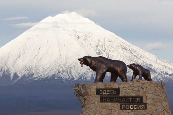 مجسمه خرس ها در کامچاتکا، روسیه - اسپوتنیک افغانستان  