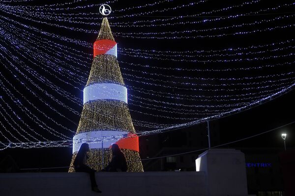 درخت کریسمس در السالوادور - اسپوتنیک افغانستان  