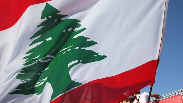 معترضان در لبنان، سفارت امریکا را سنگسار نمودند - اسپوتنیک افغانستان  