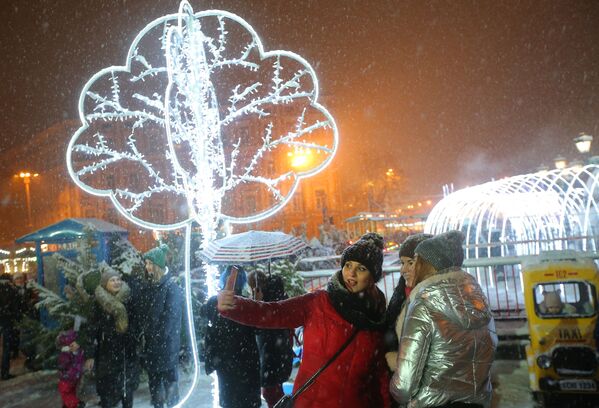 جشن کریسمس در کی یف. - اسپوتنیک افغانستان  