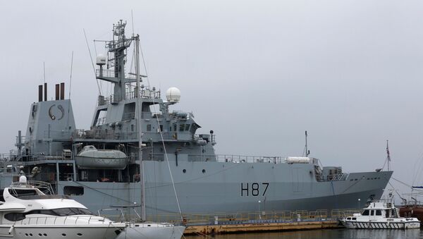 لندن یک کشتی جنگی دیگر را به تنگه هرمز اعزام کرد - اسپوتنیک افغانستان  
