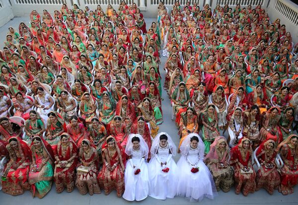 عروسی دسته جمعی در هند - اسپوتنیک افغانستان  
