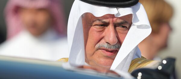 Saudi Arabia's State Minister Ibrahim al-Assaf arrives for the G-20 summit in Hamburg, northern Germany, Thursday, July 6, 2017. The leaders of the group of 20 meet July 7 and 8. Saudi Arabia's State Minister Ibrahim al-Assaf arrives for the G-20 summit in Hamburg, northern Germany, Thursday, July 6, 2017. The leaders of the group of 20 meet July 7 and 8. - اسپوتنیک افغانستان