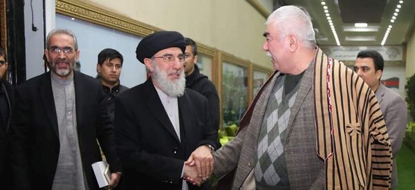 حکمتیار برای رایزنی درمورد انتخابات ریاست جمهوری نزد دوستم رفت حکمتیار برای رایزنی درمورد انتخابات ریاست جمهوری نزد دوستم رفت - اسپوتنیک افغانستان