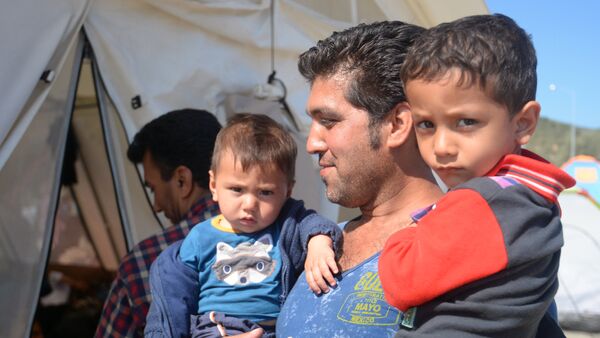 گشایش نخستین کمپ مهاجرین ساخته شده توسط متخصصان روسی در سوریه - اسپوتنیک افغانستان  