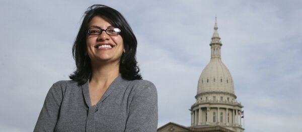 نماینده دموکرات کنگره آمریکا: ترامپ حرامزاده را استیضاح میکنیم نماینده دموکرات کنگره آمریکا: ترامپ حرامزاده را استیضاح میکنیم - اسپوتنیک افغانستان