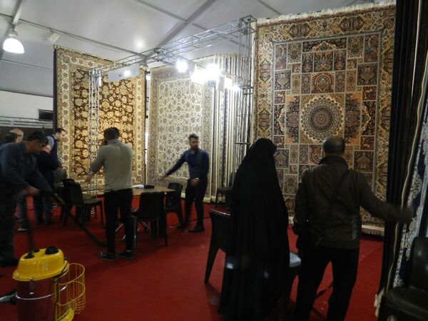 نمایشگاه جهیزیه عروسی در تهران - اسپوتنیک افغانستان  