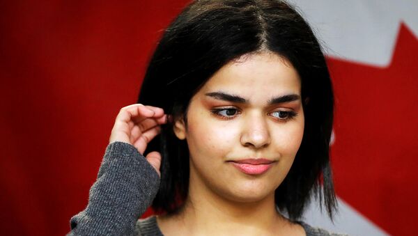 به دختر عربستانی در کانادا محافظ شخصی داده شد - اسپوتنیک افغانستان  
