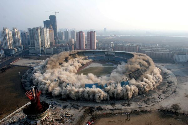 تخریب استادیوم ولیخه در شهر شن‌یانگ، چین - اسپوتنیک افغانستان  