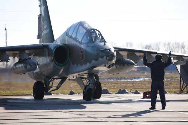 جت SU-25SM3 قوای هوایی روسیه در جریان تمرینات تاکتیکی - کراسنودار - اسپوتنیک افغانستان  