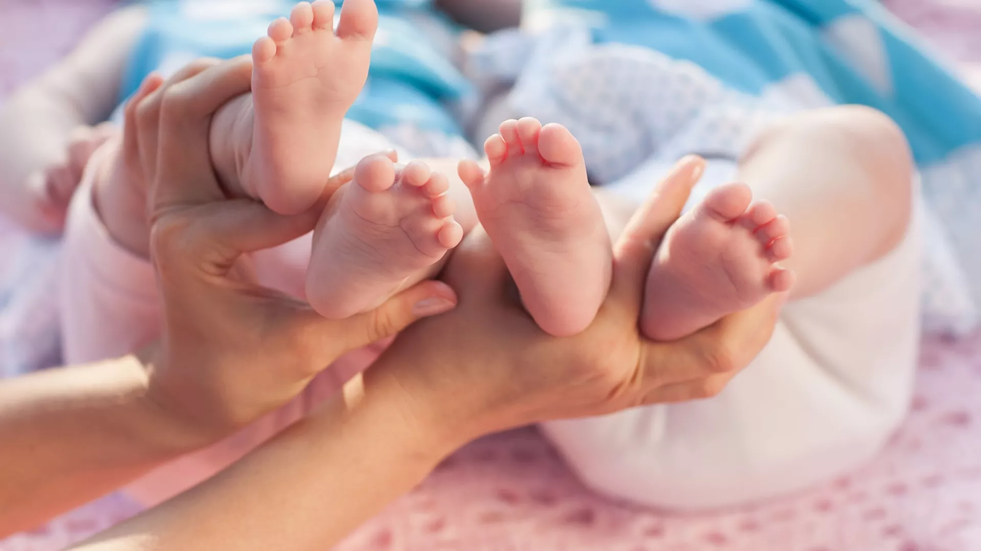  تولد بیش از سه و نیم هزار نوزاد در روز اول 2020 در افغانستان 