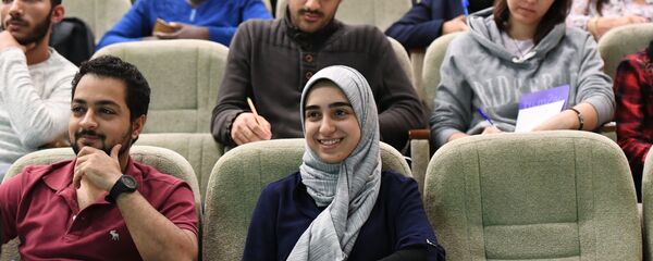 اخراج دانشجویان خارجی به دلیل همه گیر شدن ویروس کرونا از دانشگاه های روسیه  اخراج دانشجویان خارجی به دلیل همه گیر شدن ویروس کرونا از دانشگاه های روسیه  - اسپوتنیک افغانستان