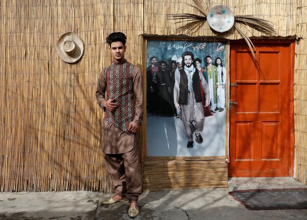 سلطان قاسم سعیدی، مدل 18 ساله در کابل، افغانستان - اسپوتنیک افغانستان  