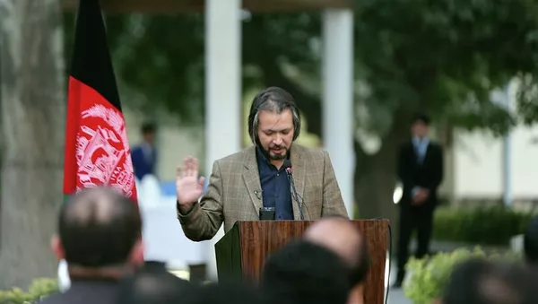 سید رضا محمدی، شاعر جوان افغانستان - اسپوتنیک افغانستان  