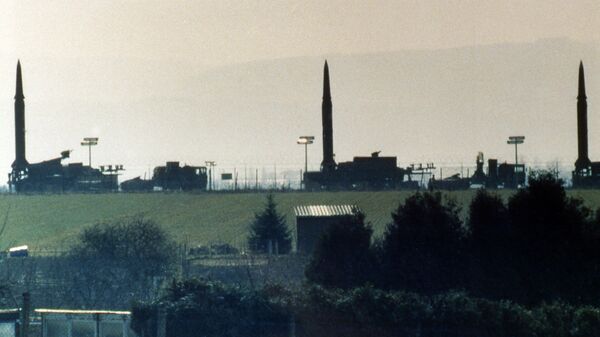 Батарея американских баллистических ракет средней дальности Першинг 2 на базе США в Германии, 1987 год - اسپوتنیک افغانستان  