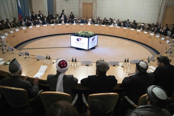 دیدار نمایندگان طالبان با اپوزیسیون افغانستان در پریزدینت هوتل مسکو - اسپوتنیک افغانستان  