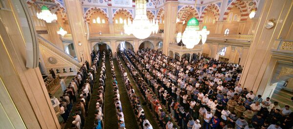 امروز مسلمانان سراسر جهان عید سعید اضحی را تجلیل میکنند امروز مسلمانان سراسر جهان عید سعید اضحی را تجلیل میکنند - اسپوتنیک افغانستان