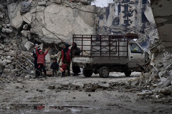 زندگی در ویرانه های حلب در سوریه - اسپوتنیک افغانستان  
