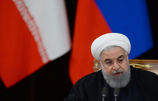 حسن روحانی، رئیس جمهور ایران در نشست سه‌جانبه روسیه، ترکیه و ایران در مورد حل و فصل بحران سوریه – سوچی - اسپوتنیک افغانستان  