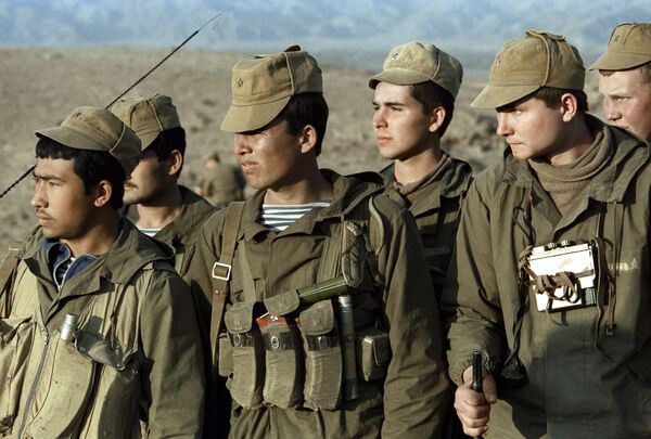 نیروهای محدود شوروی در افغانستان. 18 فیبروری 1988 - اسپوتنیک افغانستان  