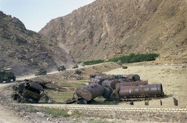 بیرون شدن نیروهای نظامی شوروی از افغانستان. 14 می 1988 - اسپوتنیک افغانستان  