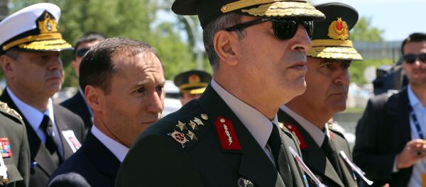 خلوصی آکار وزیر دفاع ترکیه خلوصی آکار وزیر دفاع ترکیه - اسپوتنیک افغانستان