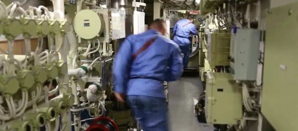 آزمایش تحت البحری مجهز با سیستم راکتی «پوزئیدون» آزمایش تحت البحری مجهز با سیستم راکتی «پوزئیدون» - اسپوتنیک افغانستان