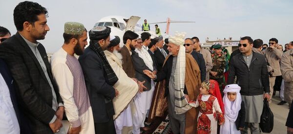 رئیسجمهور غنی به ولایت نیمروز رفت رئیسجمهور غنی به ولایت نیمروز رفت - اسپوتنیک افغانستان