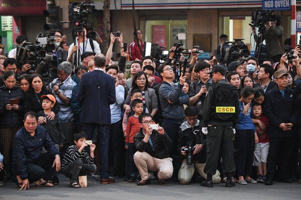 خبرنگاران در نشست سران امریکا و کوریای شمالی - شهر هانوی، پایتخت ویتنام - اسپوتنیک افغانستان  