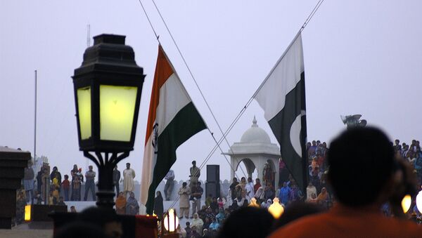 پاکستان سفیر هند را احضار کرد - اسپوتنیک افغانستان  