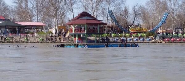 افزایش شمار قربانیان حادثه غرق شدن کشتی در عراق افزایش شمار قربانیان حادثه غرق شدن کشتی در عراق - اسپوتنیک افغانستان